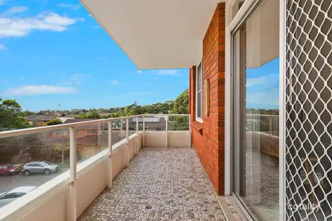 Property photo of 3/52 Cassia Street Dee Why NSW 2099