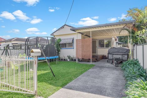 Property photo of 17 Charles Street Edgeworth NSW 2285