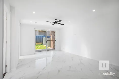 Property photo of 27A Columbus Street Hamlyn Terrace NSW 2259