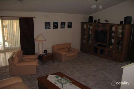 Property photo of 1 Winton Close Epping VIC 3076