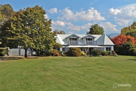 6766 Great Alpine Rd, Porepunkah, VIC 3740