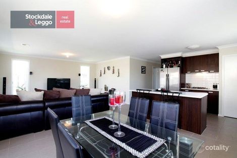Property photo of 45 Hummingbird Boulevard Tarneit VIC 3029