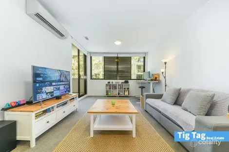 2105/53 Wilson St, Botany, NSW 2019
