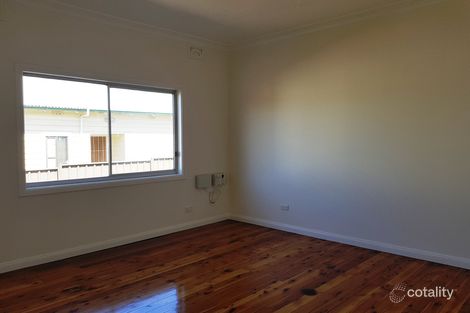 Property photo of 18 Heaslip Street Coniston NSW 2500