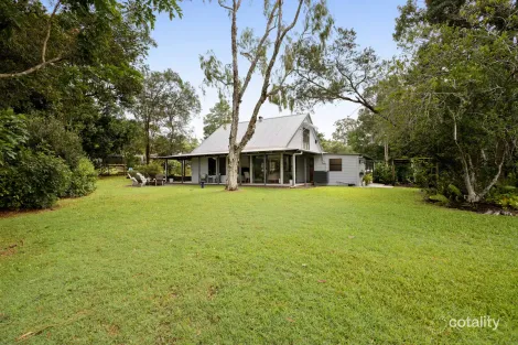 Property photo of 85 King Road Mooloolah Valley QLD 4553