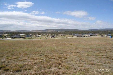 Property photo of 52 Nagle Crescent Hatton Vale QLD 4341
