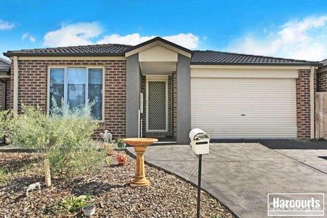 Property photo of 26 Kosta Boda Boulevard Pakenham VIC 3810