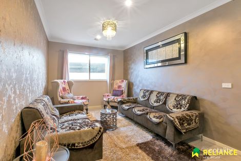 Property photo of 5 Burswood Circuit Harkness VIC 3337