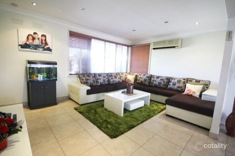 Property photo of 8 Harvey Street Macquarie Fields NSW 2564