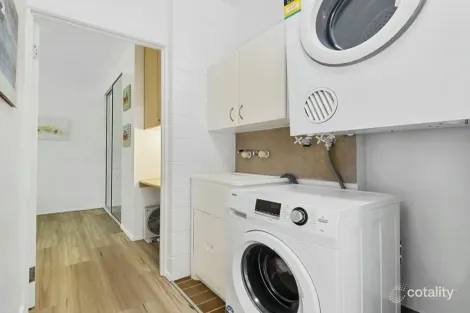 Property photo of 1/79 Arlington Esplanade Clifton Beach QLD 4879