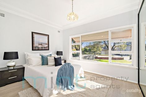 Property photo of 9 Parkview Avenue Belfield NSW 2191
