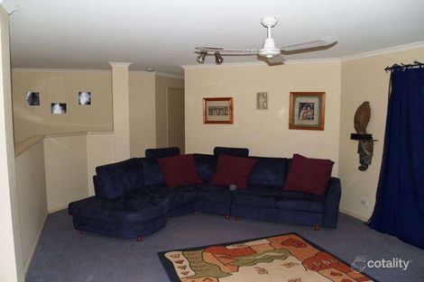 Property photo of 1 Tamborine Place Narangba QLD 4504
