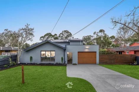 Property photo of 39 Landstrom Quadrant Kilsyth VIC 3137