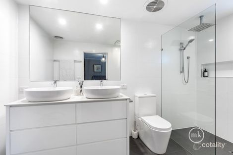 Property photo of 9 Nungeroo Court Eltham North VIC 3095