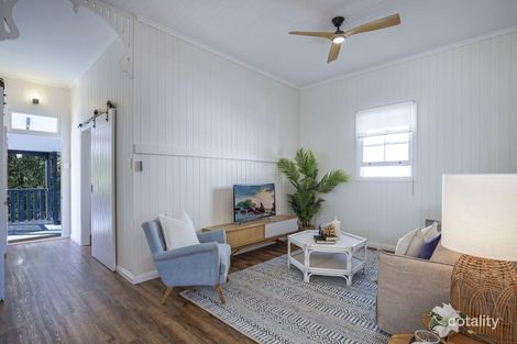 Property photo of 19 Fourth Avenue Sandgate QLD 4017