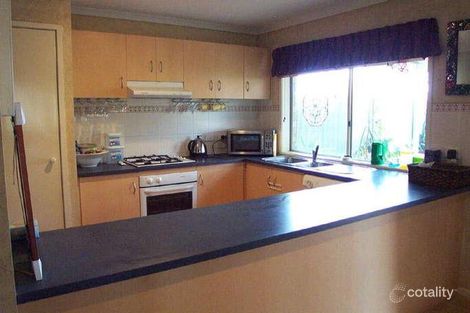 Property photo of 16 Thistlewood Place Cranbourne East VIC 3977