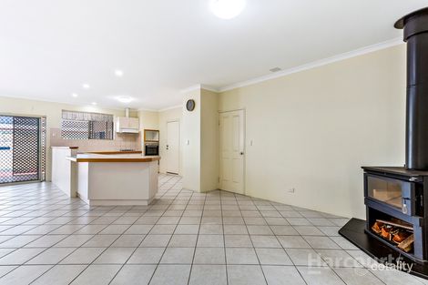 Property photo of 37 Belinda Loop Dawesville WA 6211