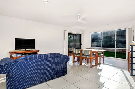 Property photo of 3 Emma Court Sunbury VIC 3429