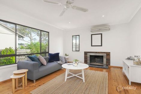 Property photo of 2 Mawarra Crescent Chadstone VIC 3148