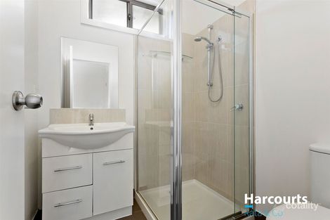 Property photo of 1/2 Bernard Street Reservoir VIC 3073