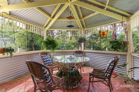 Property photo of 6 Thomas Court Leschenault WA 6233