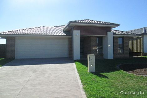 Property photo of 14 Evergreen Way Gillieston Heights NSW 2321