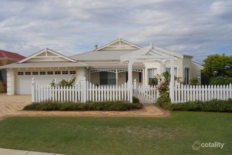 4 Kimbe Ct, Mindarie, WA 6030