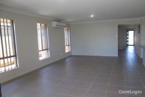 Property photo of 14 Evergreen Way Gillieston Heights NSW 2321