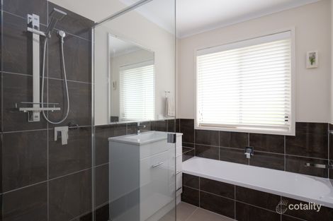 Property photo of 17 Dykes Road Glenwood QLD 4570