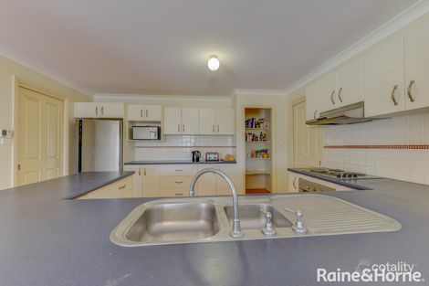 Property photo of 37 Morilla Street Hillvue NSW 2340