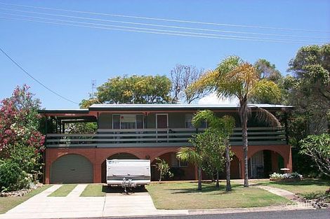 67 Hibiscus St, Urangan, QLD 4655