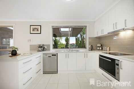 Property photo of 19 Sainsbury Avenue Greensborough VIC 3088