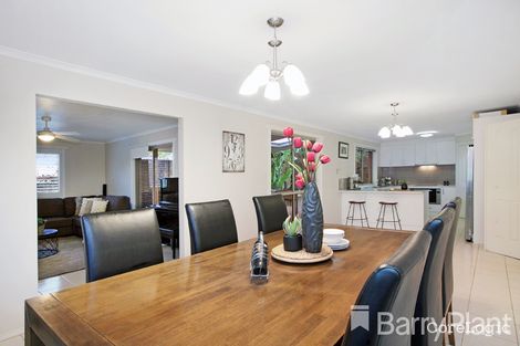 Property photo of 19 Sainsbury Avenue Greensborough VIC 3088