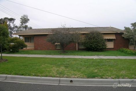 Property photo of 2/90 Neale Street Kennington VIC 3550