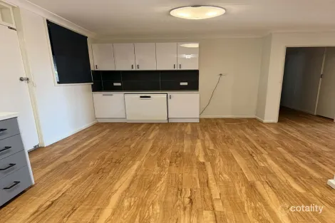 Property photo of 10 Thyssen Crescent Dampier WA 6713