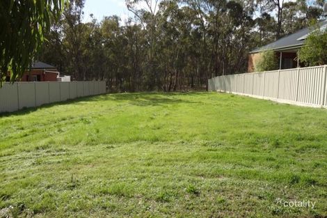 Property photo of 33 Amara Way Kangaroo Flat VIC 3555