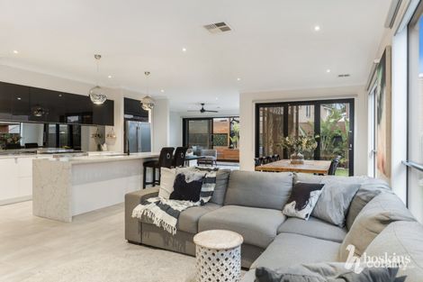 Property photo of 38 Locksley Road Chirnside Park VIC 3116