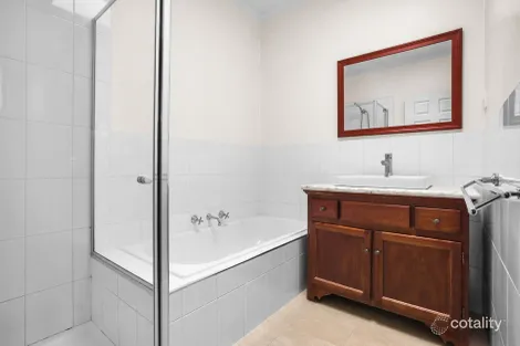 Property photo of 19 Isabella Street Parkdale VIC 3195