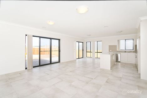Property photo of 18 Insley Street Googong NSW 2620