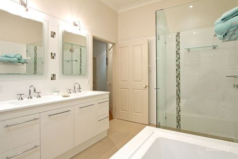 Property photo of 27 Byfield Court Nerang QLD 4211