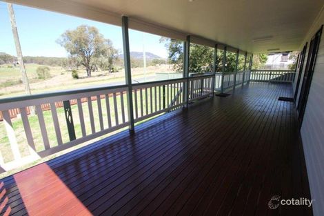 Property photo of 24 Laird Street Tenterfield NSW 2372
