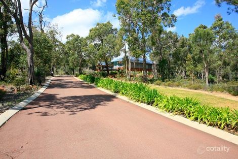 5 Watling Pl, Bedfordale, WA 6112