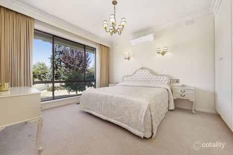 Property photo of 11 Gwingana Crescent Glen Waverley VIC 3150