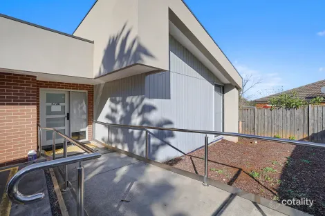 Property photo of 3/26 Albert Road Drouin VIC 3818