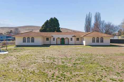 5 Dangelong St, Cooma, NSW 2630