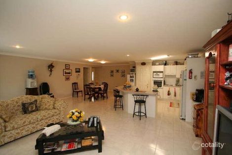 Property photo of 17 Cherokee Place Heritage Park QLD 4118