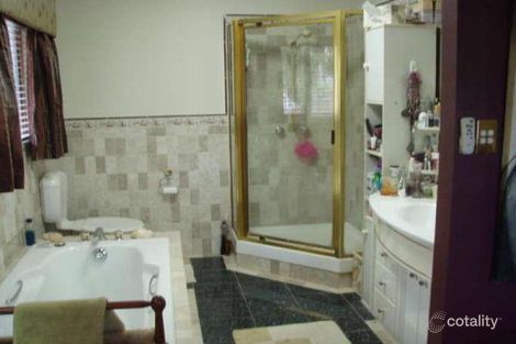 Property photo of 17 Bellbird Street Bayview Heights QLD 4868