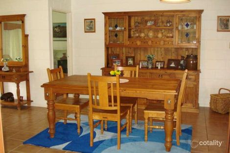 Property photo of 12 Edmonds Close Bentley Park QLD 4869