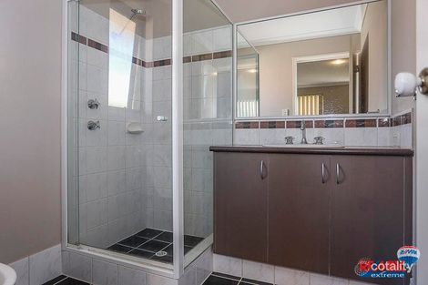 Property photo of 32 Archimedes Crescent Tapping WA 6065