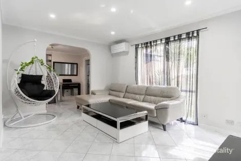 Property photo of 50 Eucalyptus Place Meadow Heights VIC 3048